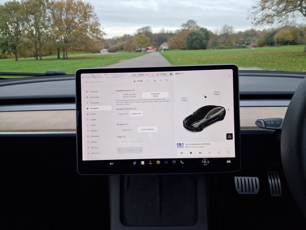 Used Tesla Model 3 2021 for sale - 76716242: Photo 16