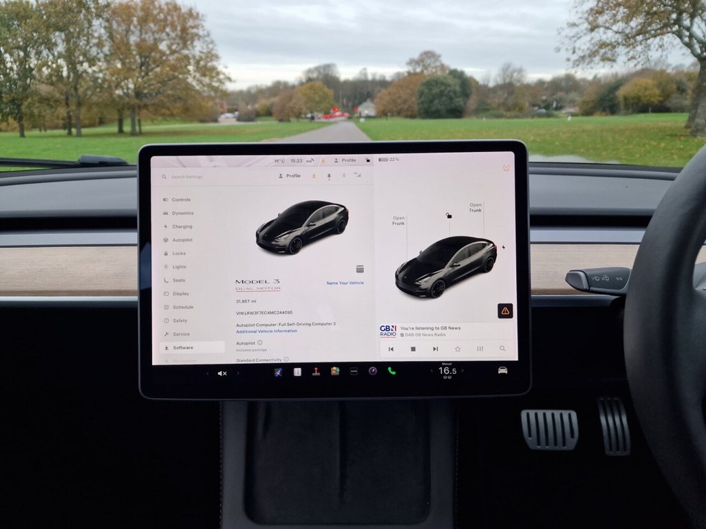 Used Tesla Model 3 2021 for sale - 76716242: Photo 17