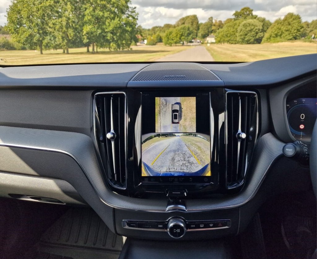 Used Volvo XC60 2024 for sale - 76716297: Photo 12