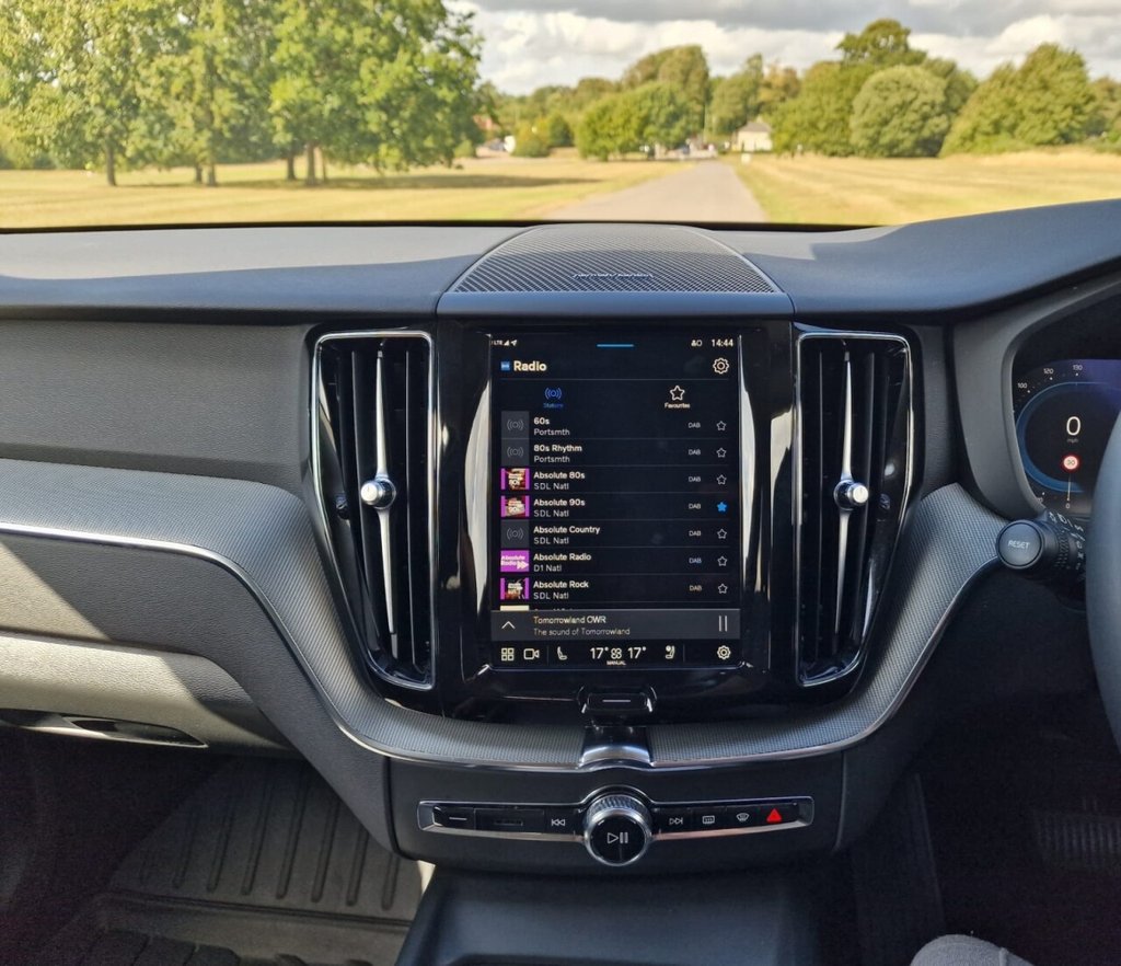 Used Volvo XC60 2024 for sale - 76716297: Photo 15