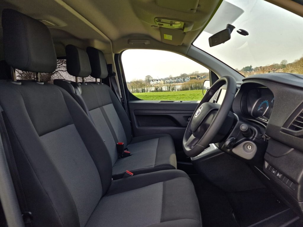 Used Vauxhall Vivaro Life 2023 for sale - 77770999: Photo 7