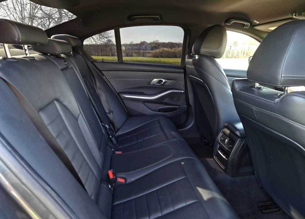 Used BMW 3 Series 2019 for sale - 77927236: Photo 10