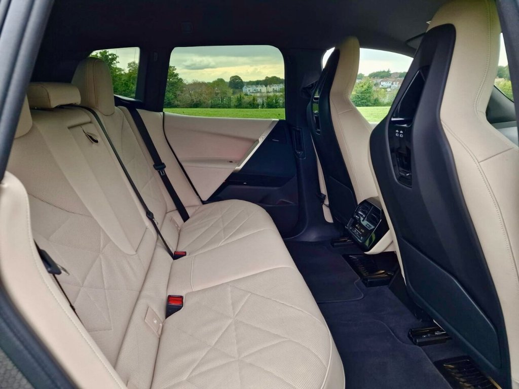 Used BMW iX 2022 for sale - 76716291: Photo 11