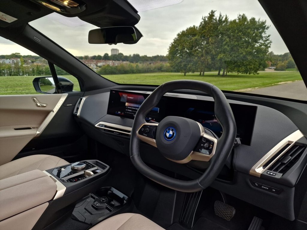 Used BMW iX 2022 for sale - 76716291: Photo 25