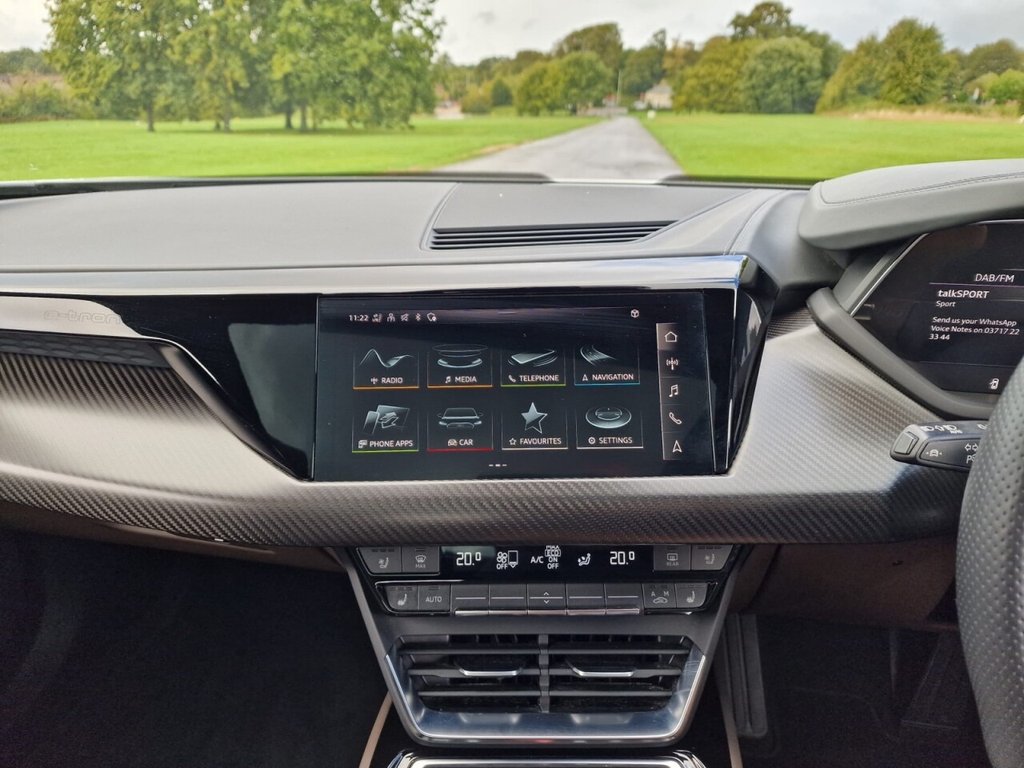 Used Audi e-tron GT 2022 for sale - 76716304: Photo 14