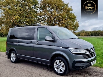 Used Volkswagen Transporter Shuttle 2020 for sale - 76716315: Photo