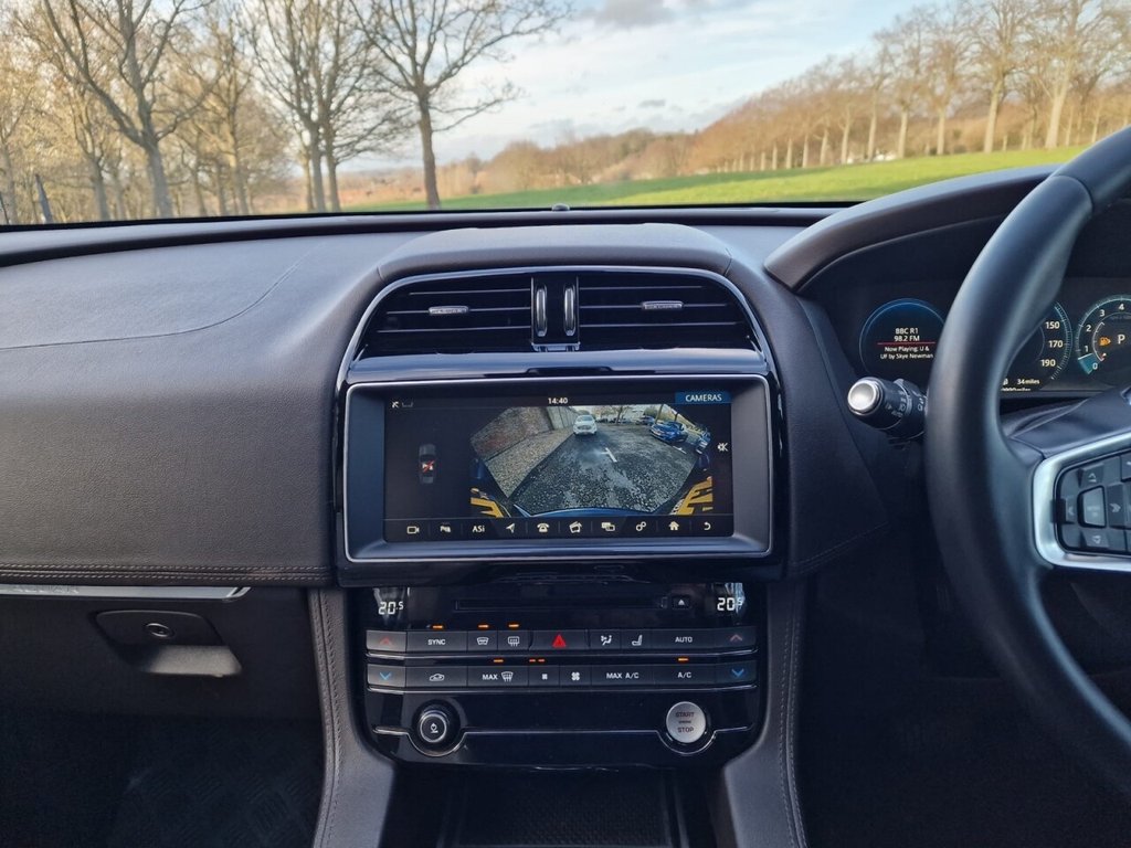 Used Jaguar F-Pace 2017 for sale - 77269097: Photo 14