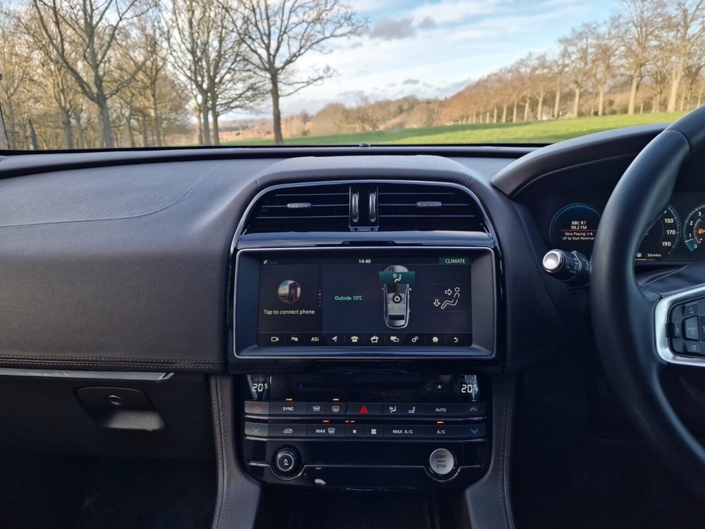 Used Jaguar F-Pace 2017 for sale - 77269097: Photo 17