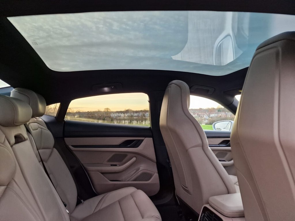 Used Porsche Taycan 2021 for sale - 76927613: Photo 13