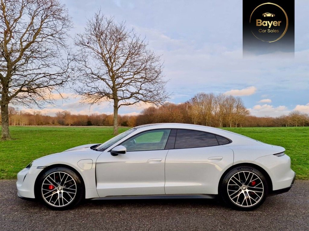 Used Porsche Taycan 2021 for sale - 76927613: Photo 4