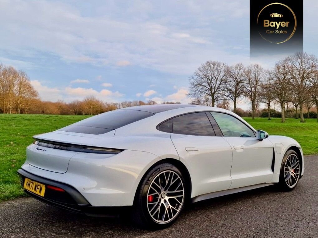 Used Porsche Taycan 2021 for sale - 76927613: Photo 5