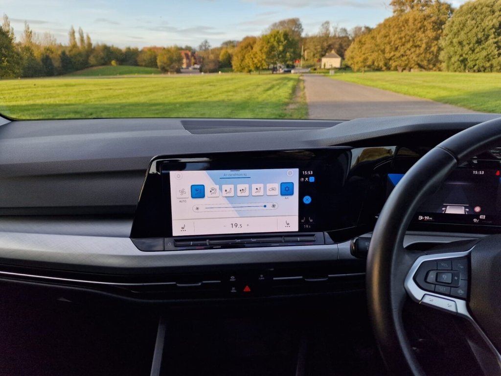 Used Volkswagen Golf 2020 for sale - 76716328: Photo 18