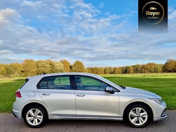 Used Volkswagen Golf 2020 for sale - 76716328: Photo