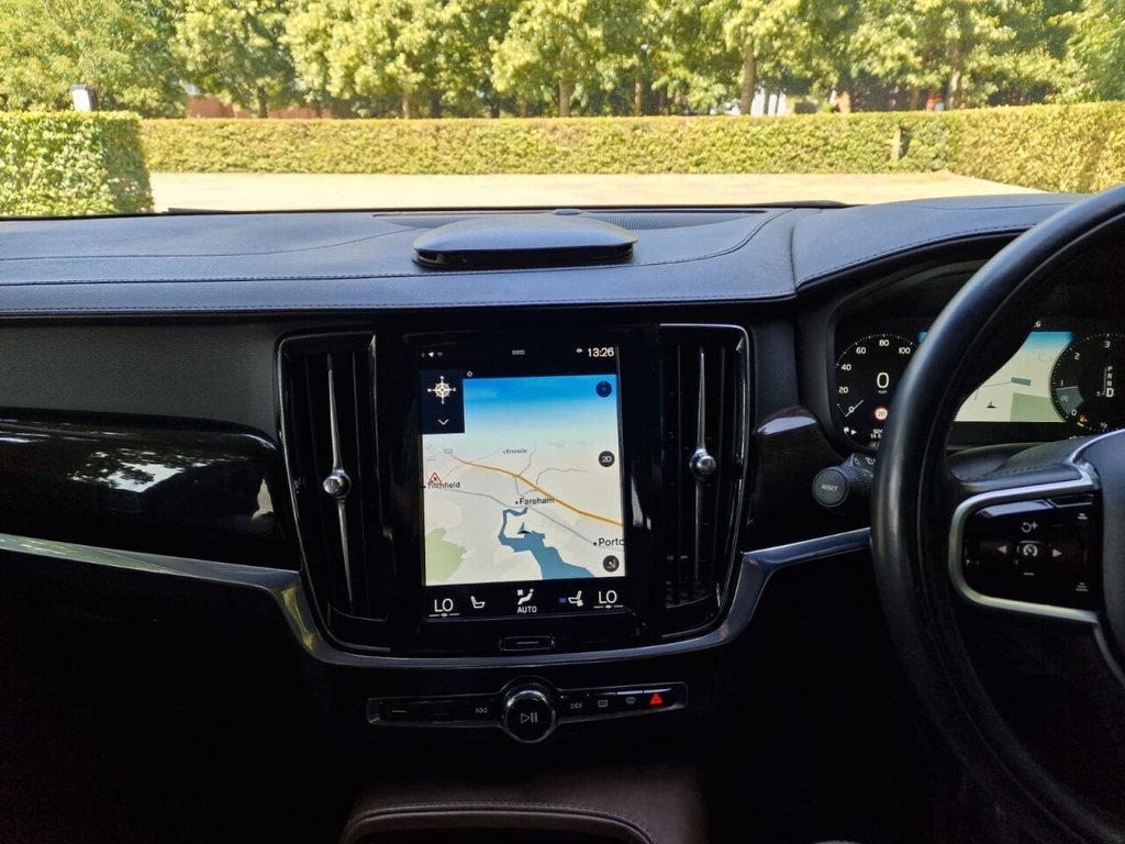 Used Volvo S90 2018 for sale - 76716276: Photo 11