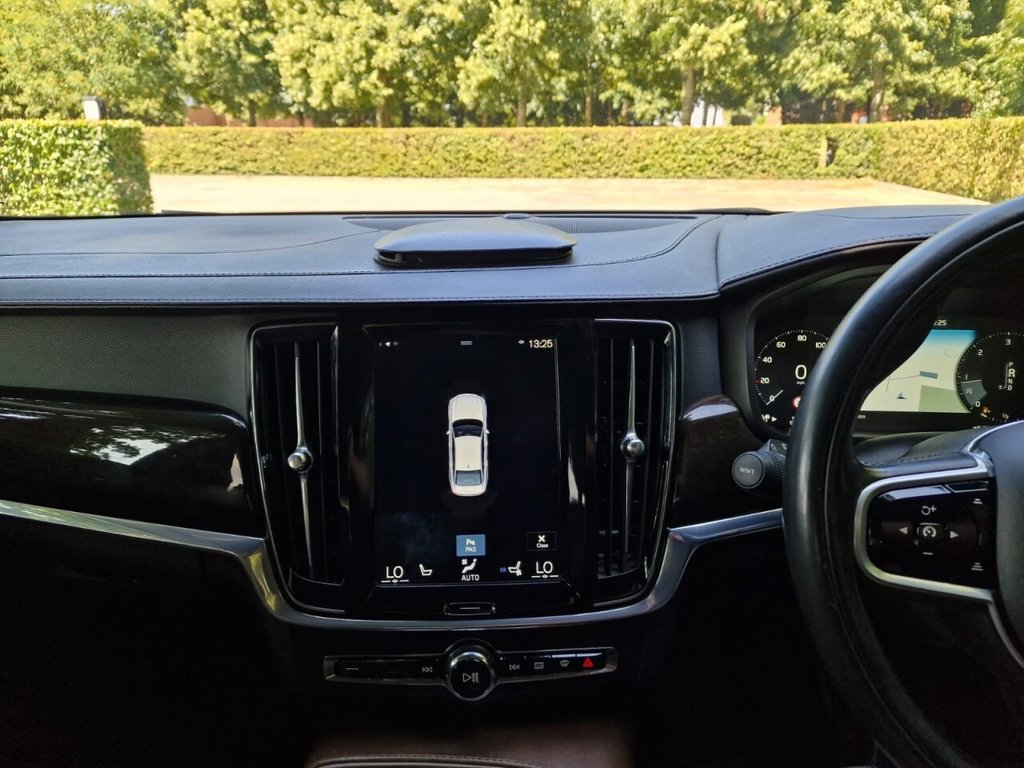 Used Volvo S90 2018 for sale - 76716276: Photo 17