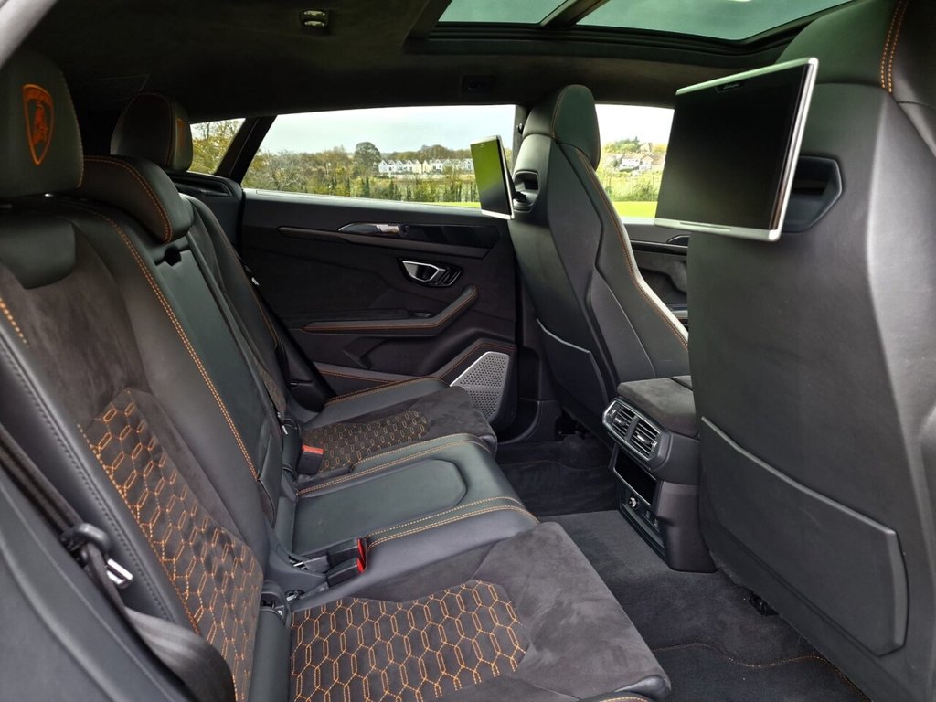 Used Lamborghini Urus 2021 for sale - 76716336: Photo 12