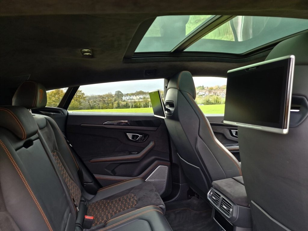 Used Lamborghini Urus 2021 for sale - 76716336: Photo 13