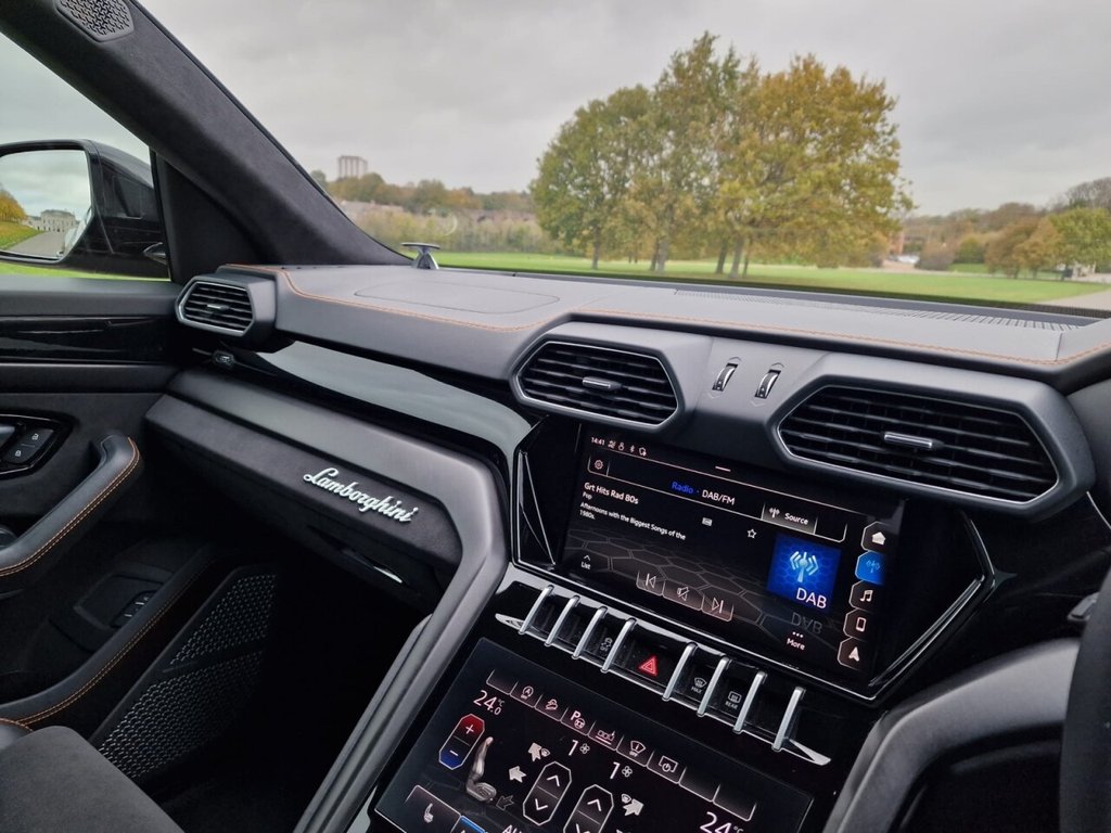 Used Lamborghini Urus 2021 for sale - 76716336: Photo 15