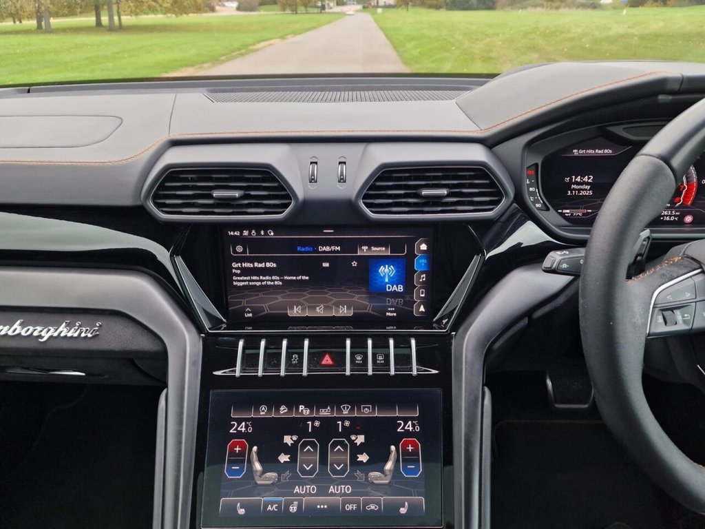 Used Lamborghini Urus 2021 for sale - 76716336: Photo 20