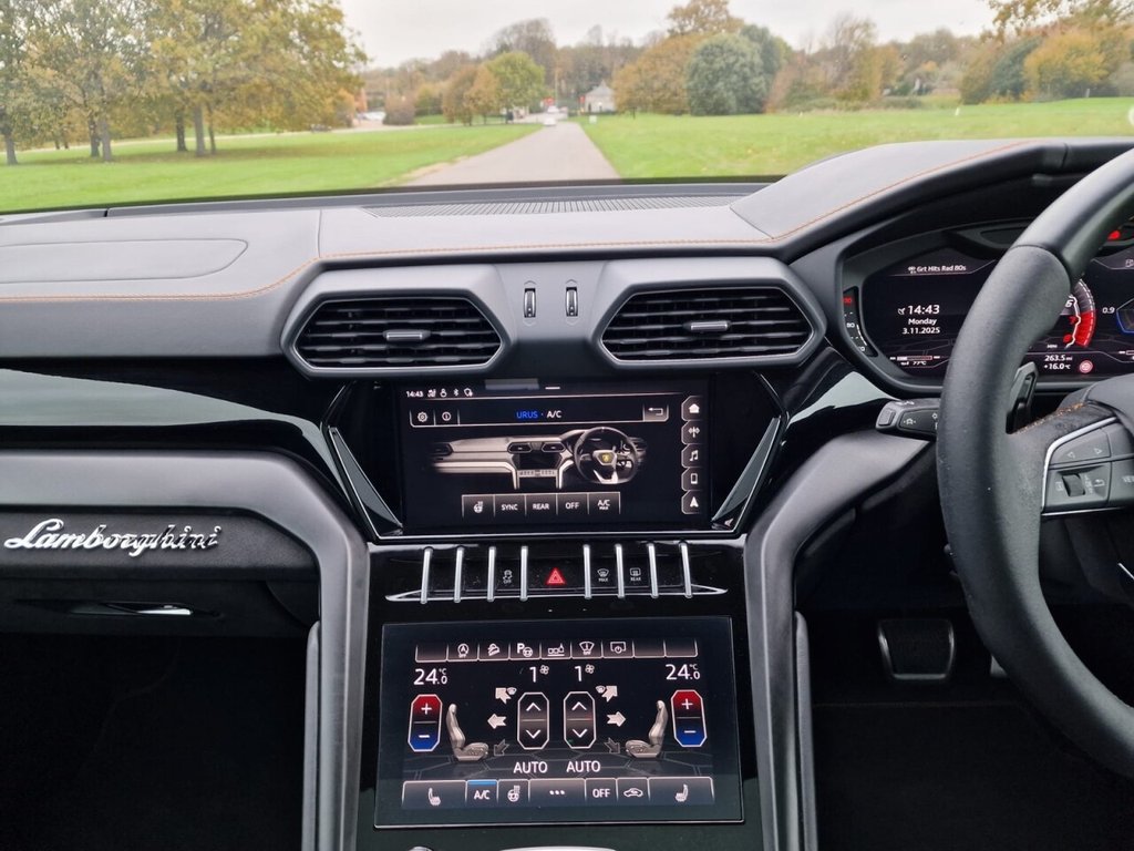 Used Lamborghini Urus 2021 for sale - 76716336: Photo 24