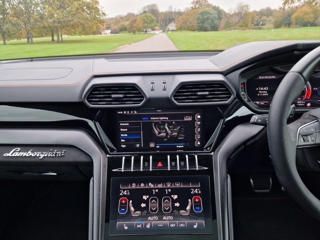 Used Lamborghini Urus 2021 for sale - 76716336: Photo 25