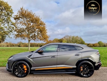 Used Lamborghini Urus 2021 for sale - 76716336: Photo