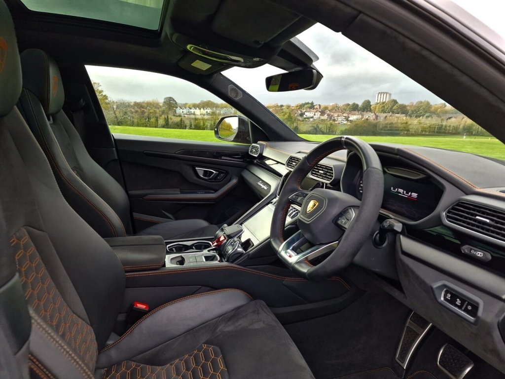 Used Lamborghini Urus 2021 for sale - 76716336: Photo 8