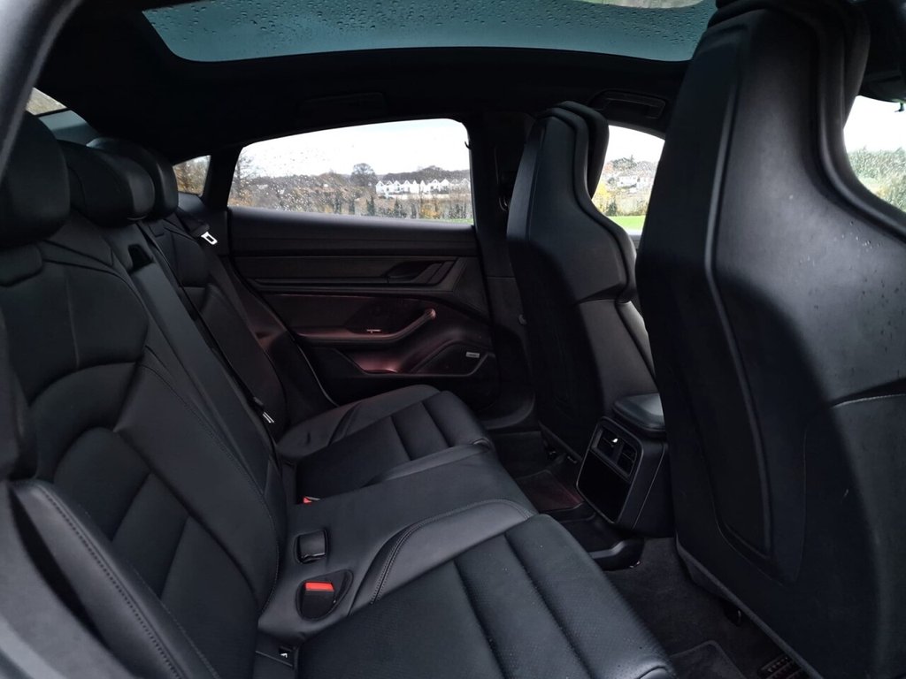 Used Porsche Taycan 2021 for sale - 76788040: Photo 10