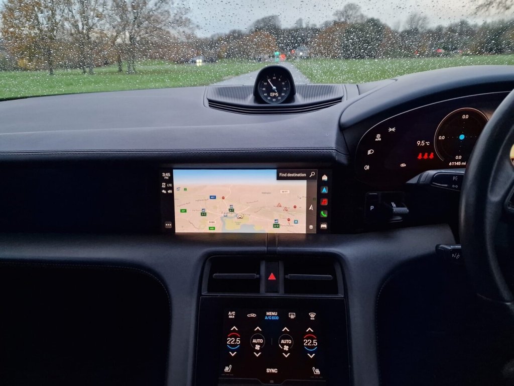 Used Porsche Taycan 2021 for sale - 76788040: Photo 14