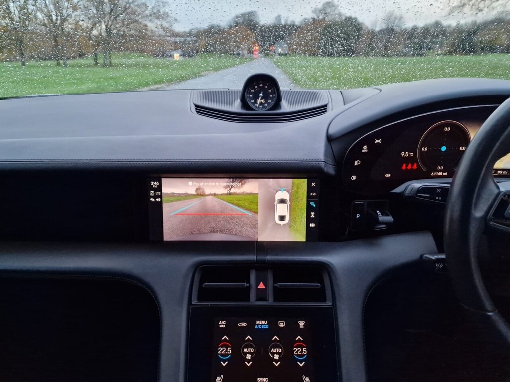 Used Porsche Taycan 2021 for sale - 76788040: Photo 17