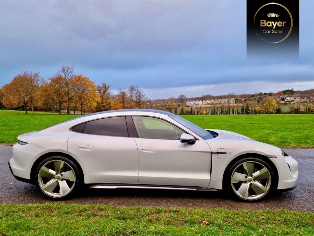 Used Porsche Taycan 2021 for sale - 76788040: Photo 3