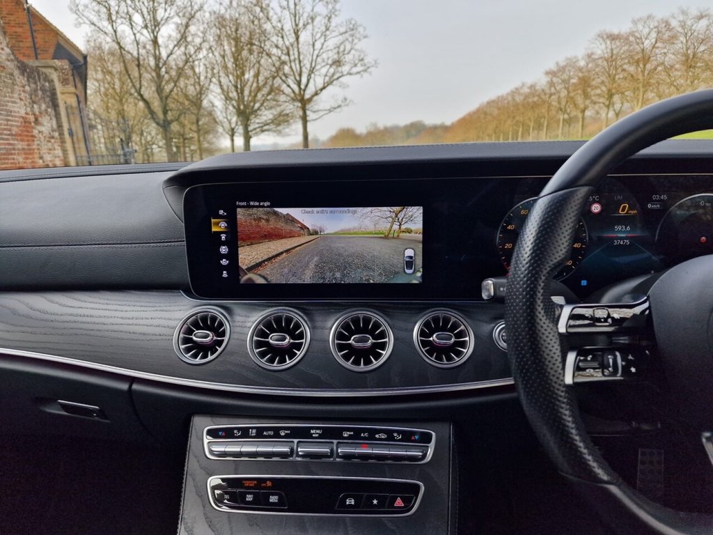 Used Mercedes-Benz E Class 2021 for sale - 77995308: Photo 25