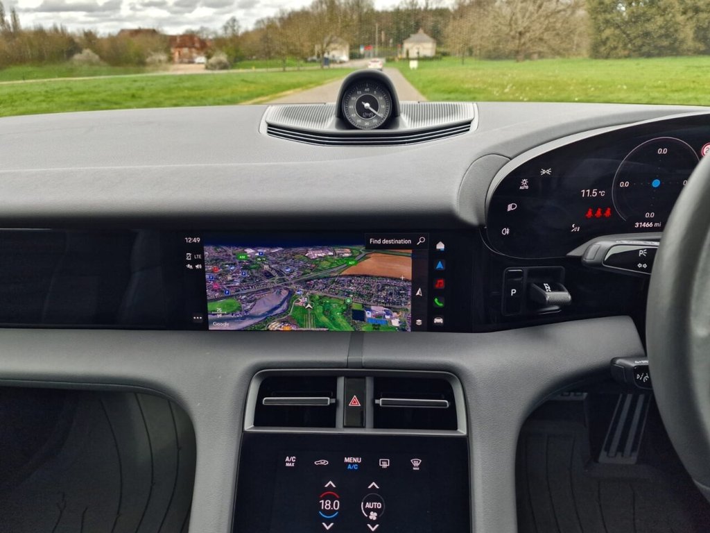 Used Porsche Taycan 2023 for sale - 77826779: Photo 16