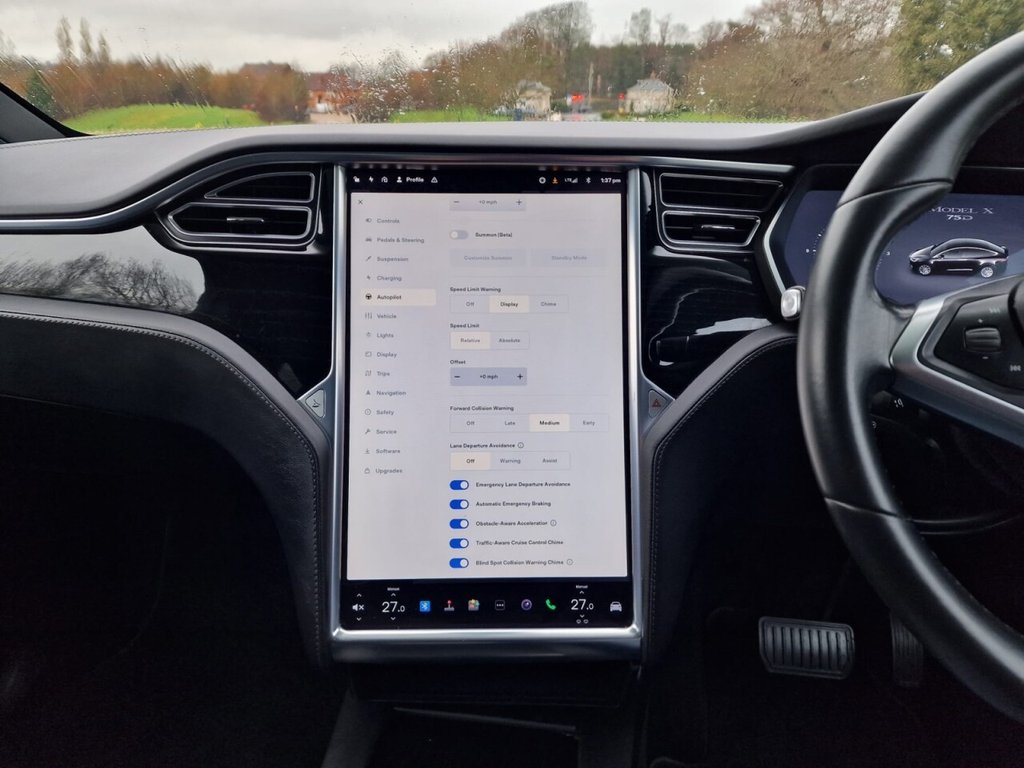 Used Tesla Model X 2017 for sale - 77293258: Photo 23