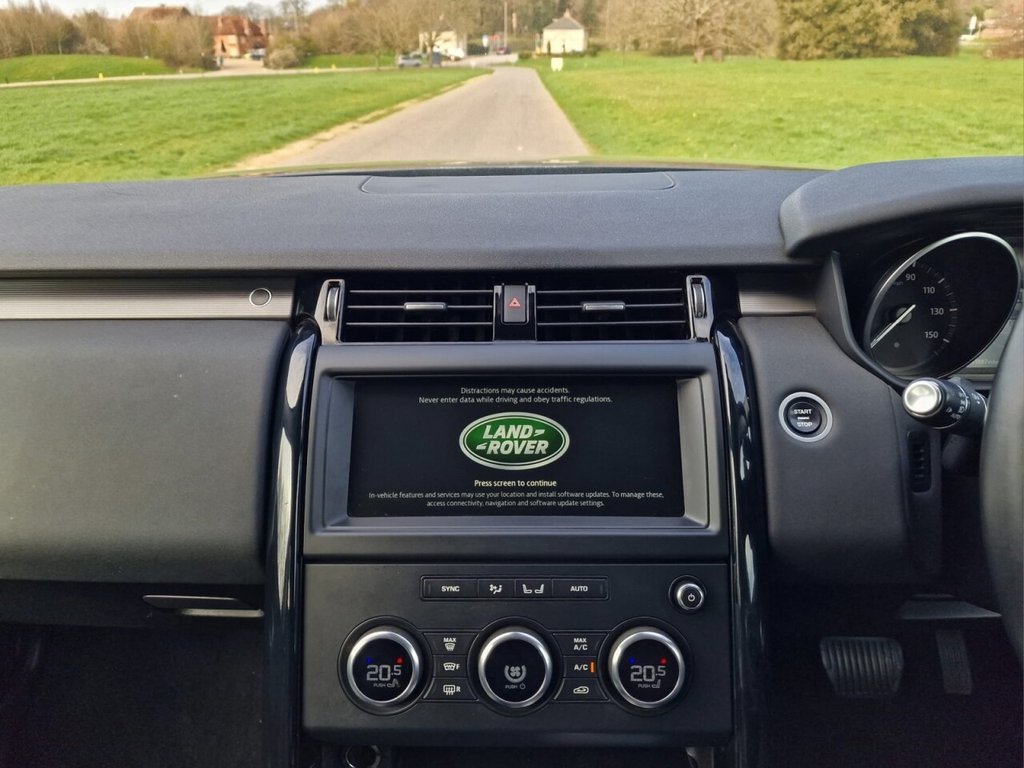 Used Land Rover Discovery 2018 for sale - 77739600: Photo 16