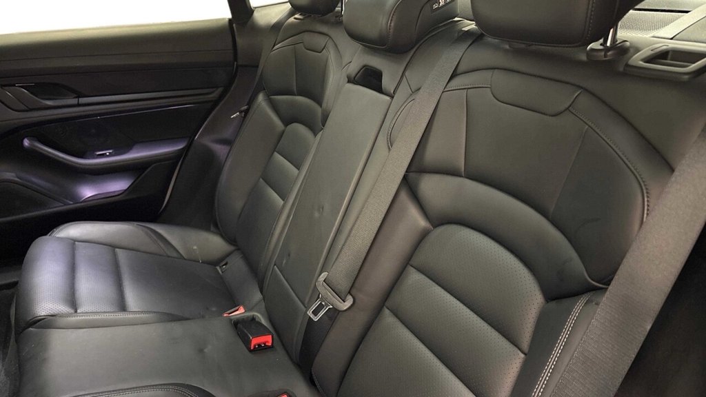 Used Porsche Taycan 2021 for sale - 77884990: Photo 6