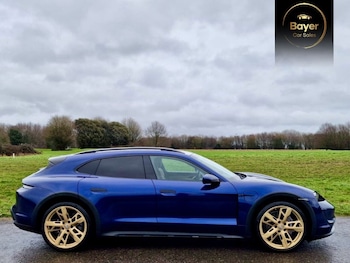 Used Porsche Taycan 2022 for sale - 77193428: Photo