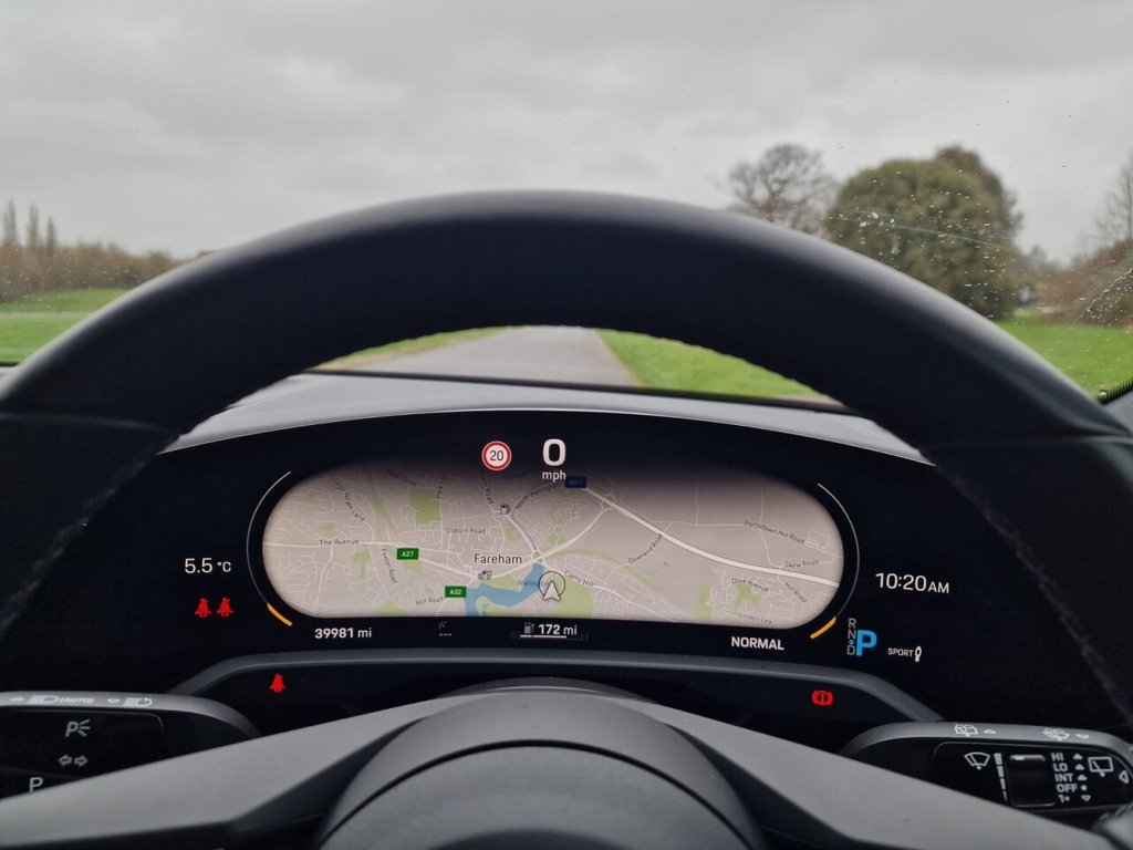 Used Porsche Taycan 2021 for sale - 77600181: Photo 10