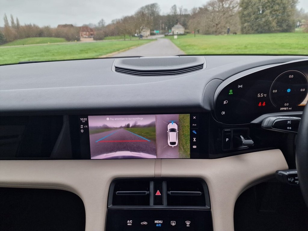 Used Porsche Taycan 2021 for sale - 77600181: Photo 13