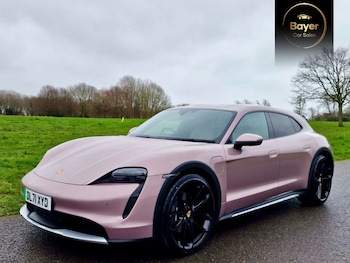 Used Porsche Taycan 2021 for sale - 77600181: Photo