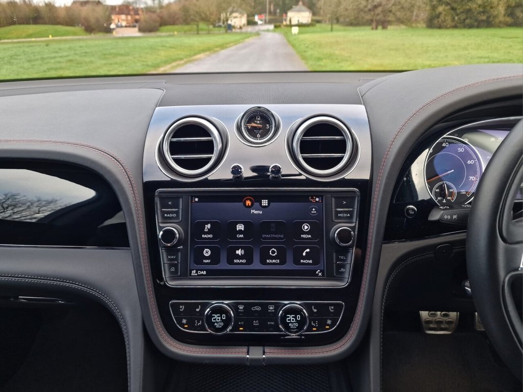 Used Bentley Bentayga 2019 for sale - 77512491: Photo 15