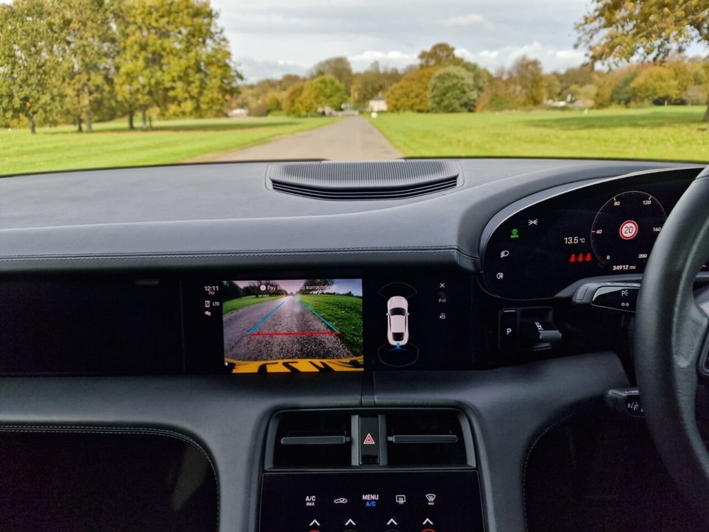 Used Porsche Taycan 2022 for sale - 76716312: Photo 20