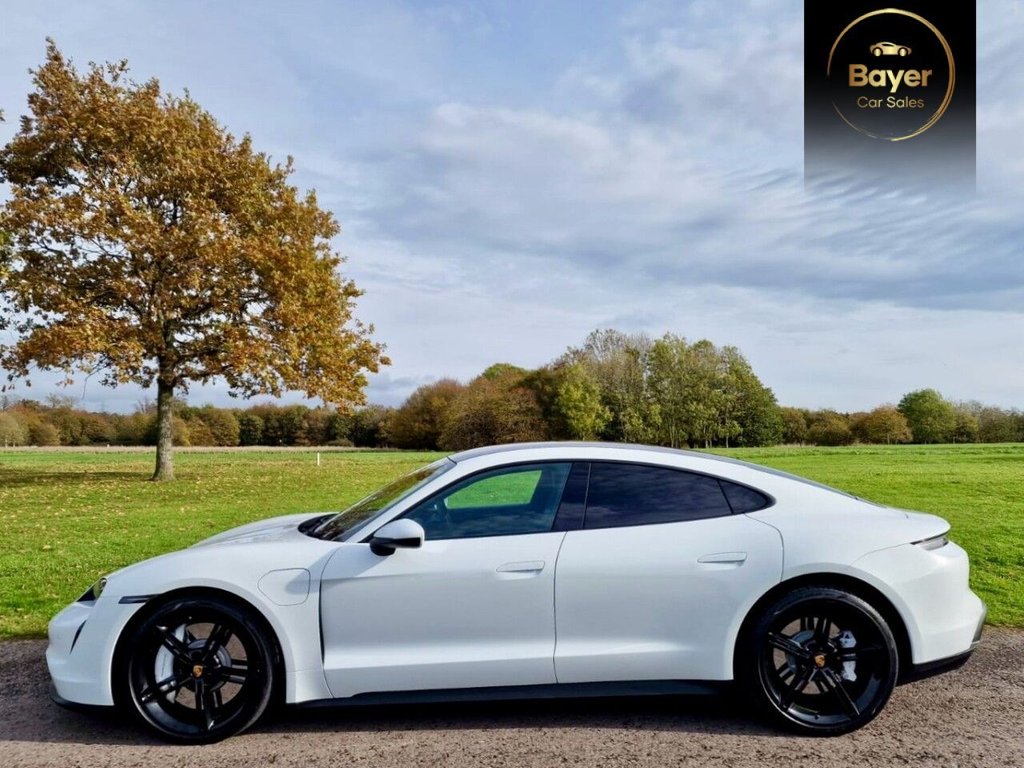 Used Porsche Taycan 2022 for sale - 76716312: Photo 4