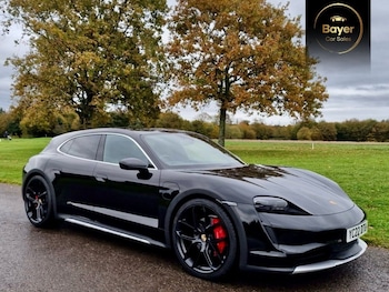 Used Porsche Taycan 2022 for sale - 76716332: Photo