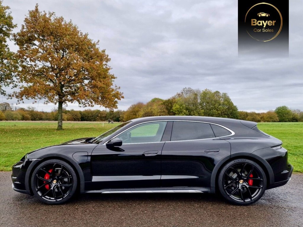 Used Porsche Taycan 2022 for sale - 76716332: Photo 4