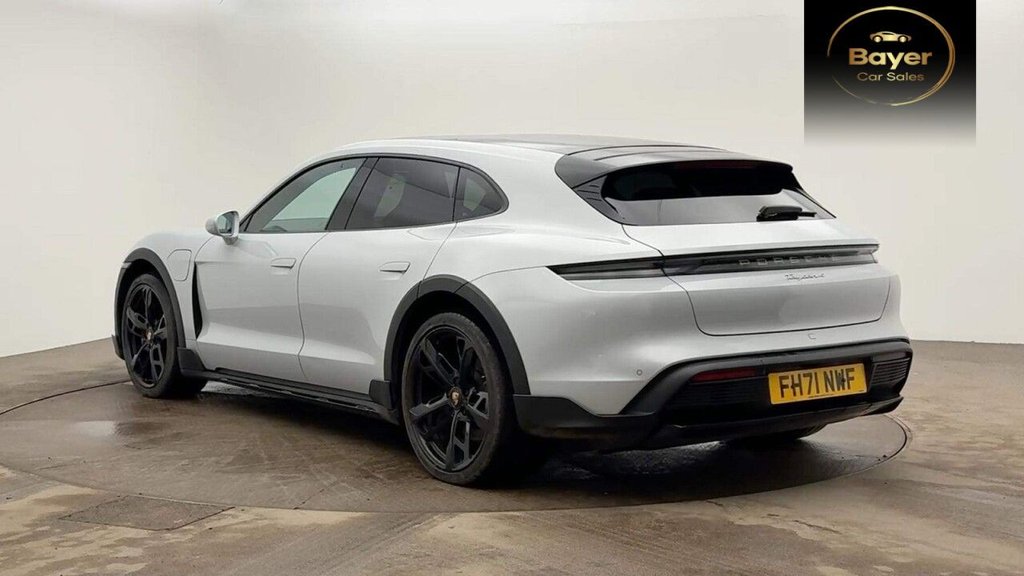 Used Porsche Taycan 2021 for sale - 77499218: Photo 2