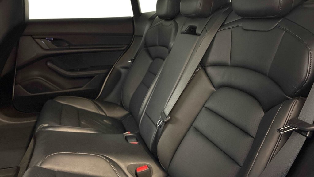 Used Porsche Taycan 2021 for sale - 77499218: Photo 7