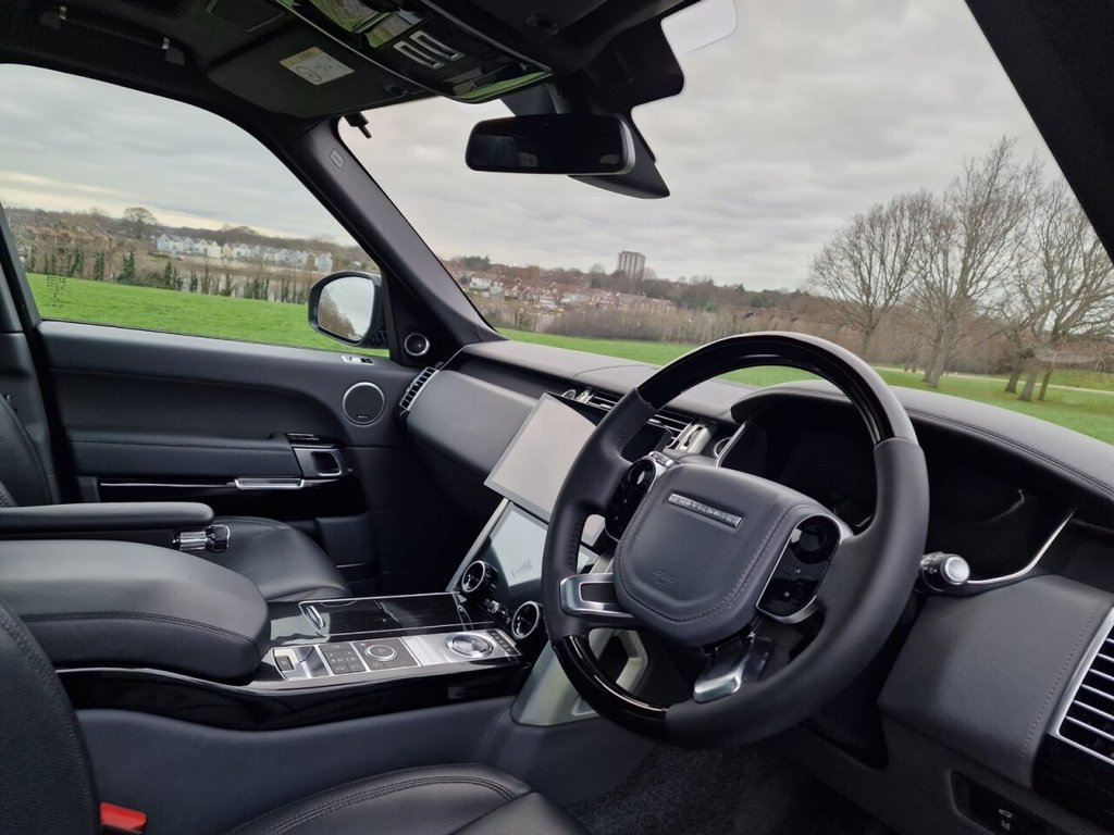 Used Land Rover Range Rover 2015 for sale - 77031115: Photo 9