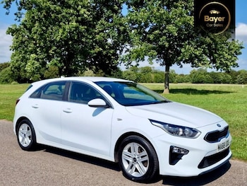 Used Kia Ceed 2018 for sale - 76716274: Photo