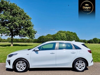 Used Kia Ceed 2018 for sale - 76716274: Photo